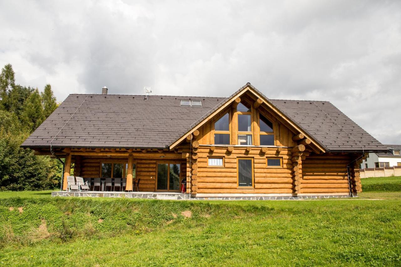 Luxusni Srub Az 24 Luzek - Sruby-Lipno Villa Frymburk Eksteriør bilde