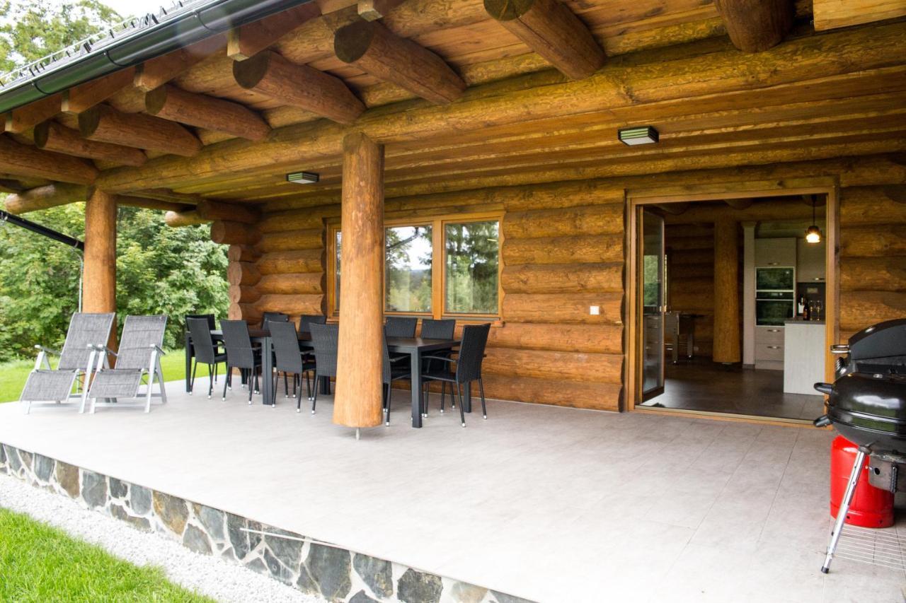 Luxusni Srub Az 24 Luzek - Sruby-Lipno Villa Frymburk Eksteriør bilde