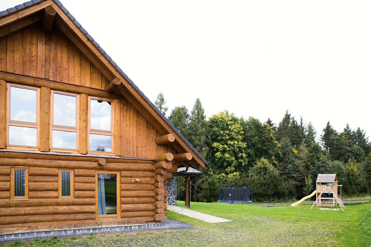 Luxusni Srub Az 24 Luzek - Sruby-Lipno Villa Frymburk Eksteriør bilde