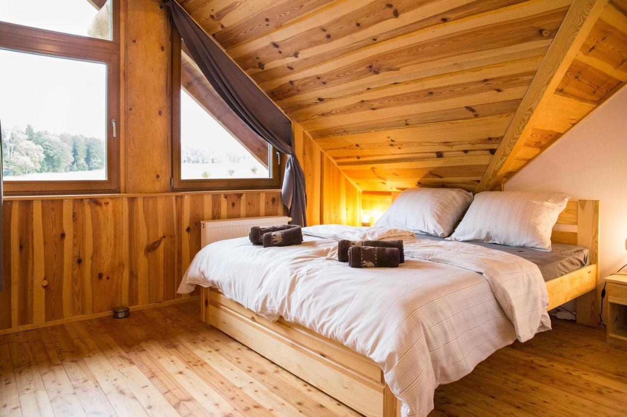Luxusni Srub Az 24 Luzek - Sruby-Lipno Villa Frymburk Eksteriør bilde